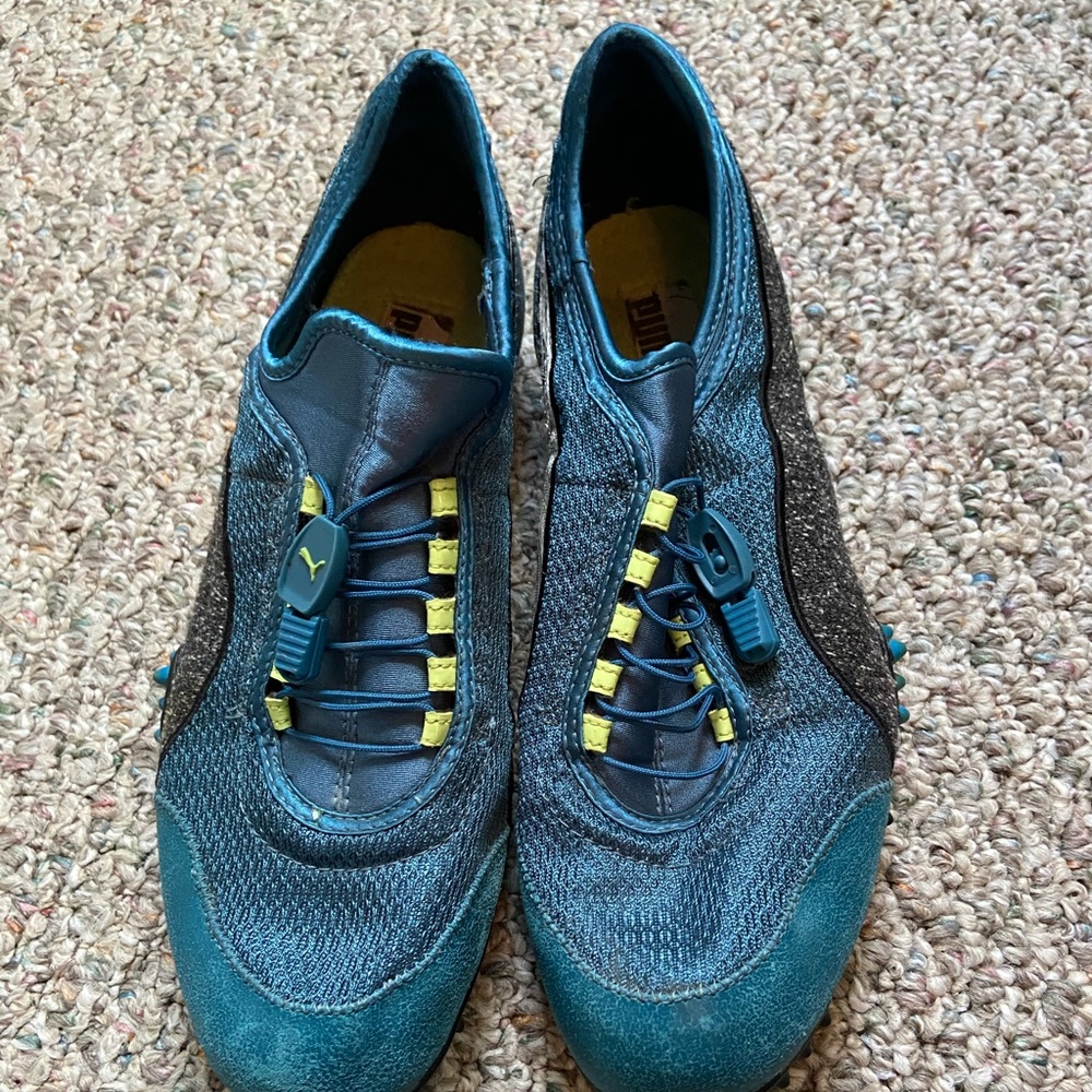 Puma Sneakers